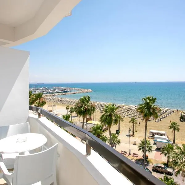 Les Palmiers Beach Boutique Hotel & Luxury Apartments, hotel i Larnaca