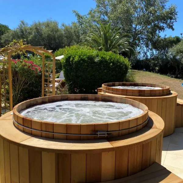 GOLF HOTEL、ラ・グランド・モットのホテル