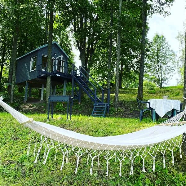 Tree house Linde, hotel in Kaibala