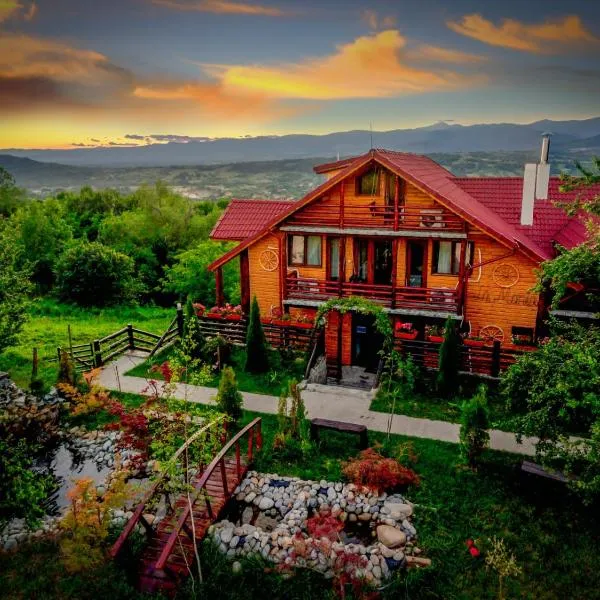 Pensiunea La Maria Lu' Sandoiu, hotel in Cernădia