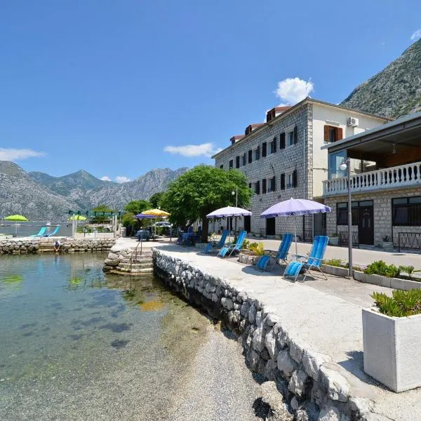 Garni hotel Pana-Eustahije 253, hotel in Kotor