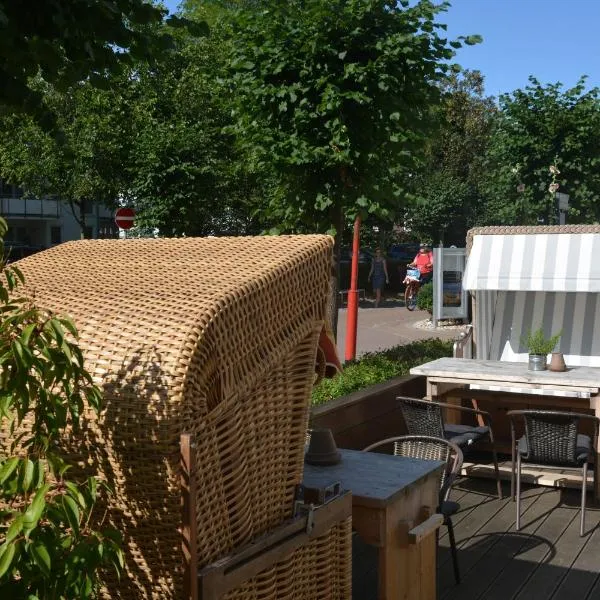 Gästehaus Astrids Strandmuschel, hótel í Binz