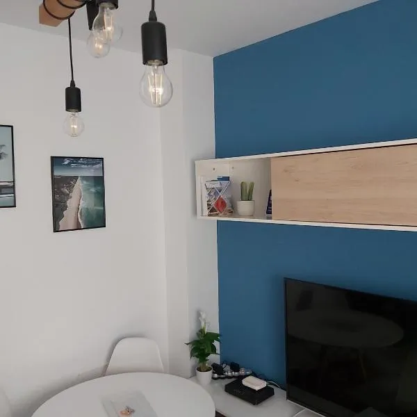 Apartamento Blue Garrucha: Garrucha şehrinde bir otel