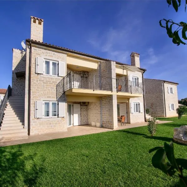 Plavo nebo Istra Apartments, hotel in Medulin