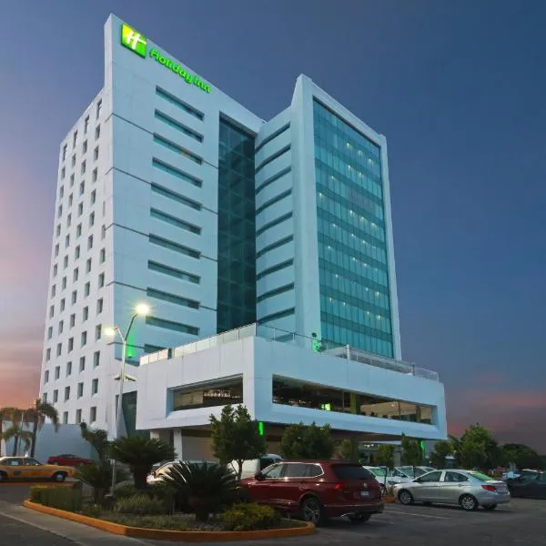 Tlacote el Bajo에 위치한 호텔 Holiday Inn Queretaro Zona Krystal, an IHG Hotel