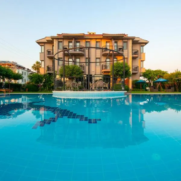 Golden Moon Hotel – hotel w mieście Fethiye