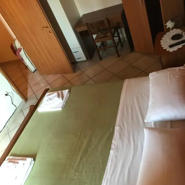 Azienda Agrituristica Le Prunelle, hotel in Cannalonga