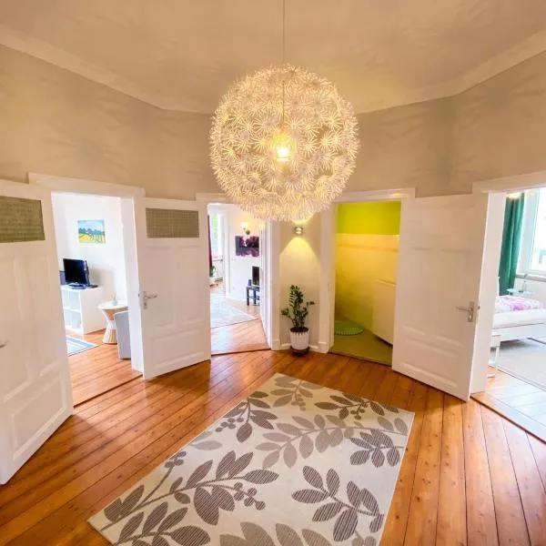 VILLA HanseART Lübeck - Privatzimmer in zentraler Lage, hotel v destinaci Lübeck