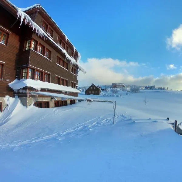 Hotel Oddech, hótel í Pec pod Sněžkou