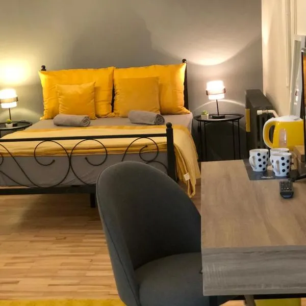 Apart Rooms Sova, hotel v destinaci Novi Sad