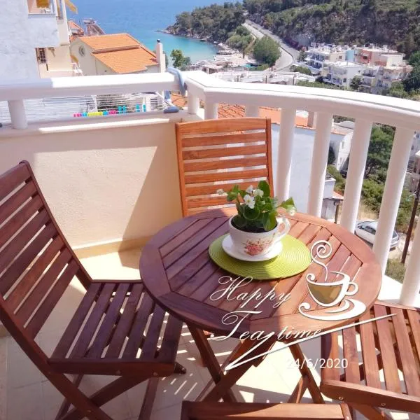 Iris Deluxe Suites 1, hotel in Kavala