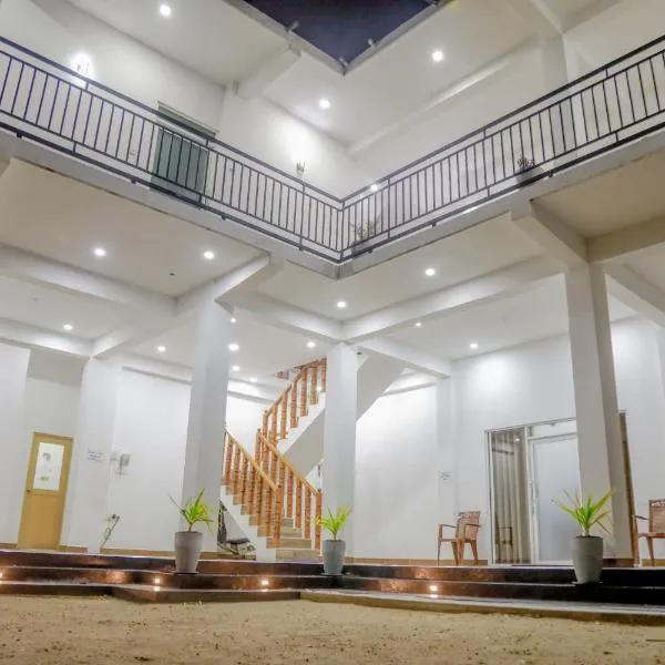 Araliya Lagoon Park Resort, hotel v Negombu