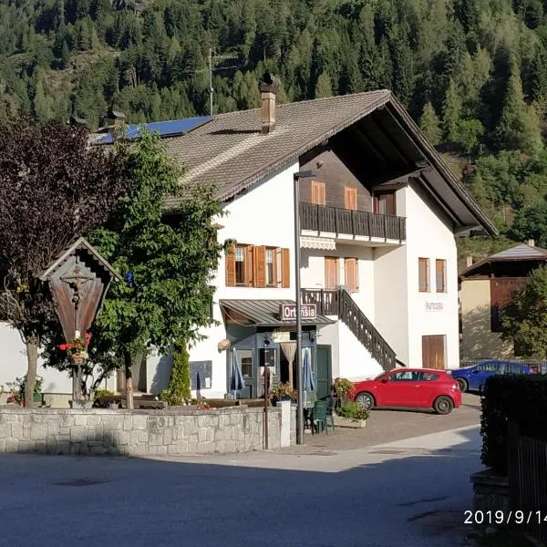 Casa Ortensia, hotel v destinaci Pellizzano