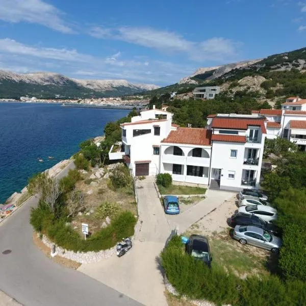 Domagoj D&D, Baška, hotel u gradu Baška