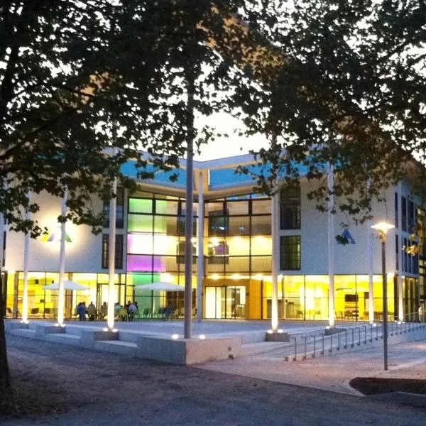Jugendherberge Duisburg Sportpark, hotel v destinaci Duisburg