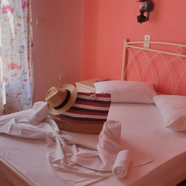 Ilios Apartments – hotel w Poros