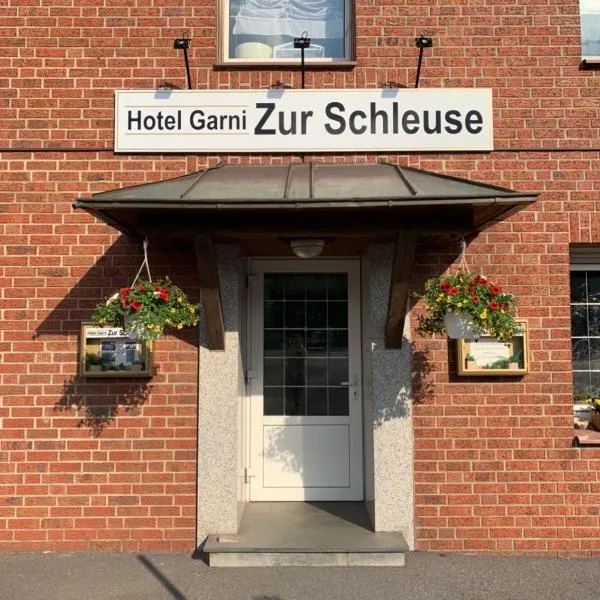 Hotel Zur Schleuse (Garni), отель в городе Даттельн