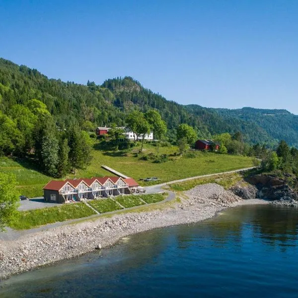 Hjellup Fjordbo, hotel di Fånes