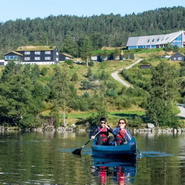 Preikestolen Hotel & BaseCamp, hotel di Jørpeland