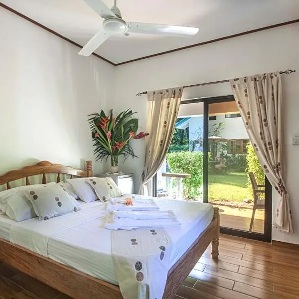 Tannette Villa: La Digue şehrinde bir otel