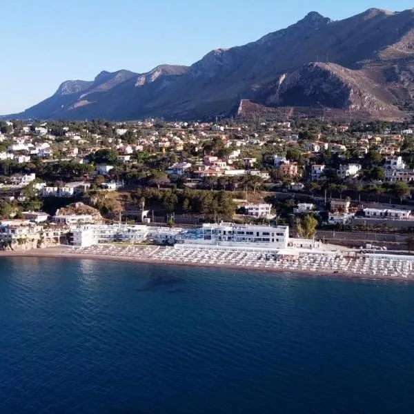 Hotel Sporting Club, hotel v destinácii Altavilla Milicia