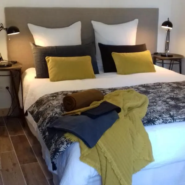 B&B au Moulin de Riottier, hotel v destinaci Jayat