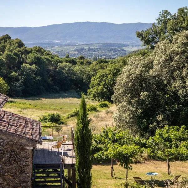 Domaine Les Perpetus, hotel v destinaci La Tour-dʼAigues