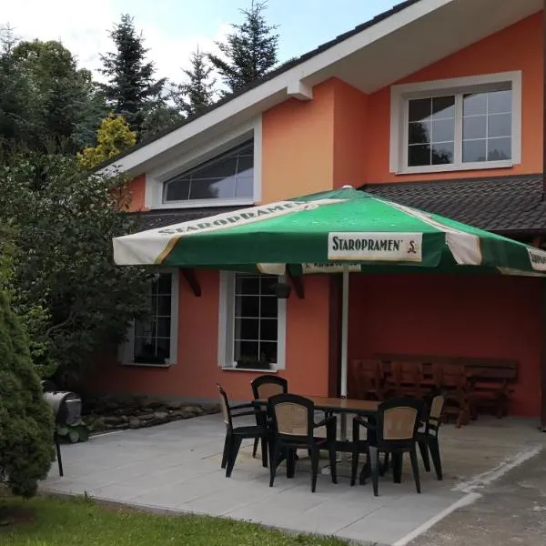 APARTMÁNY POD ČERCHOVEM, hotel en Klenčí pod Čerchovem