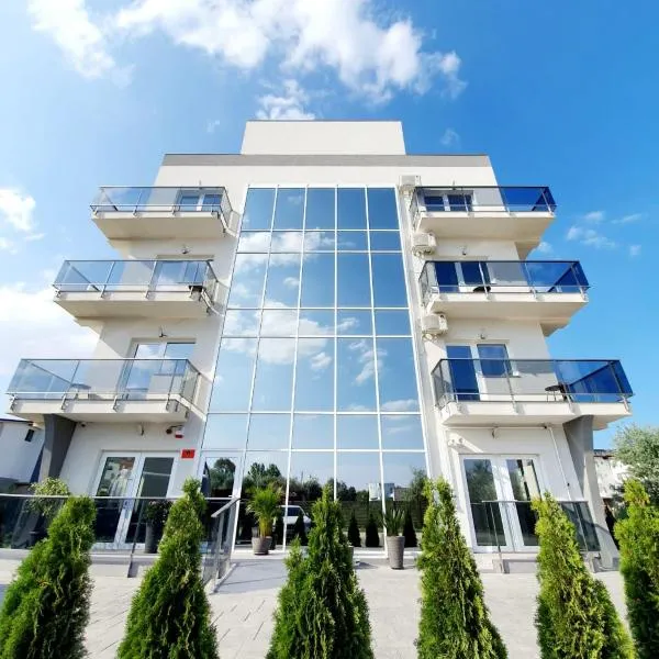 ZETH HOUSE, hotell i Mamaia Sat–Năvodari