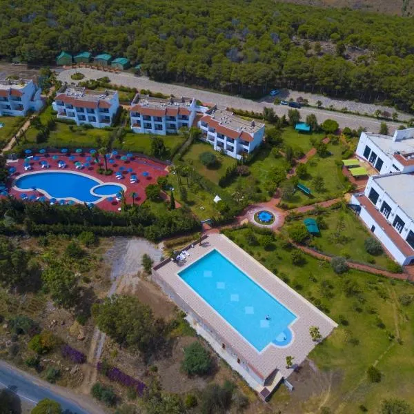 Hotel Le Mont Vert, hotel v destinaci Segangane