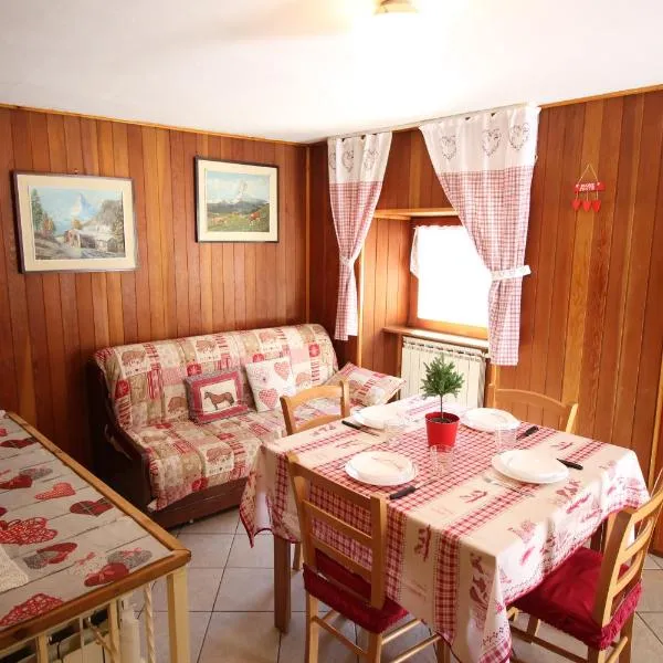 Lo Stambecco Holiday Apartment - Affitti Brevi Italia, hotel em Brusson