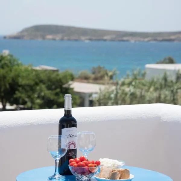 Flora & Agelos Studios, hotel in Chrissi Akti