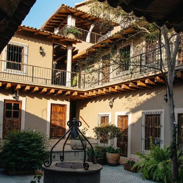 Doña Francisca Hotel Boutique, hotel v destinaci Talpa de Allende