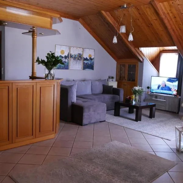 D&K Studio, hotel a Mirina