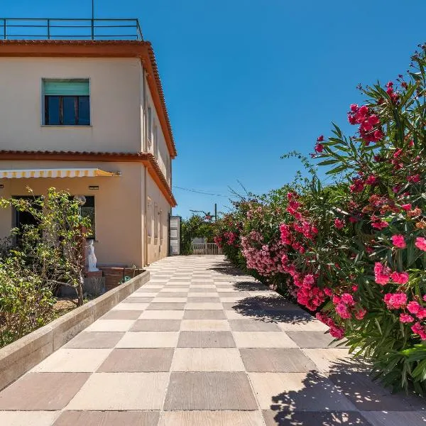 Casa Nunzia, hotel v destinácii SantʼAndrea