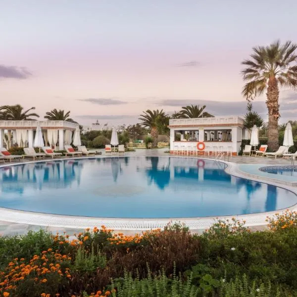 Porto Naxos، فندق في ناكسوس تشورا