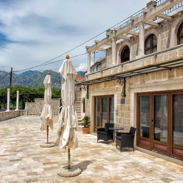 Apartments Admiral, hôtel à Perast