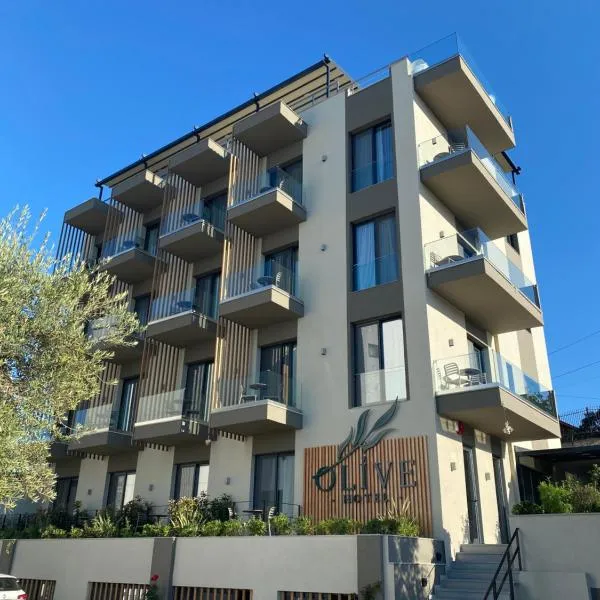 Hotel Olive Ksamil, khách sạn ở Ksamil