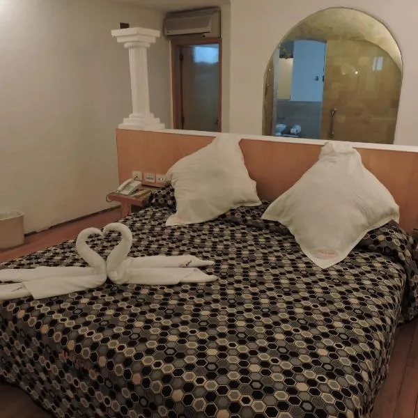 Motel Mykonos, hotel di Puebla