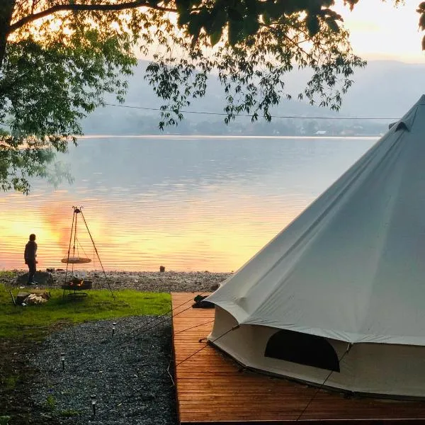 Glampspace Lake View, hotel v destinaci Międzybrodzie Bialskie