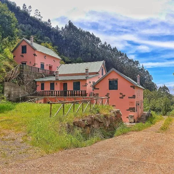 Casinhas da Laurissilva, hotel v destinaci São Vicente