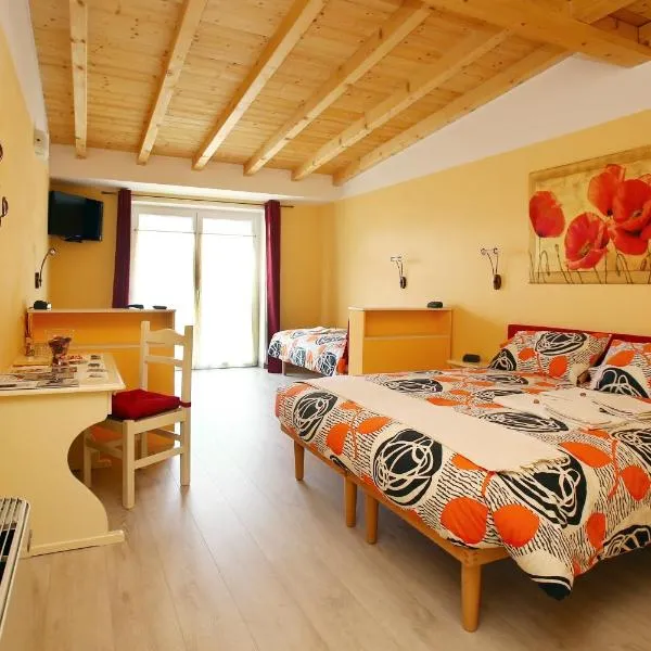 B&B La Vecchia Tipografia - Lago D'Idro, hotel Ponte Caffaróban