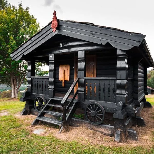 Ljoshaugen Camping, hotel in Dombås