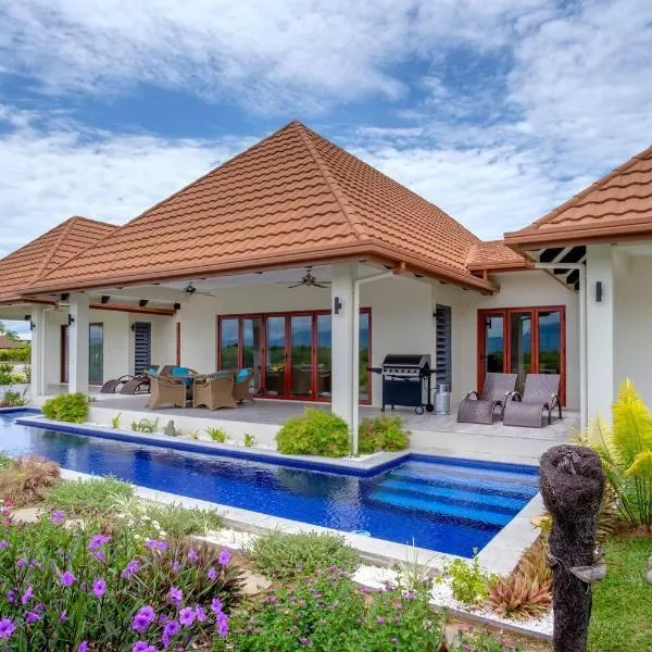 Naisoso Island Villas - Fiji、Viseiseiのホテル