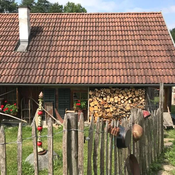 Getreidekasten auf einer Lamafarm, hotel in Sölling