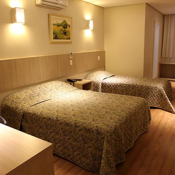 Golden Hotel - O MAIS CENTRAL - Pet Friendly