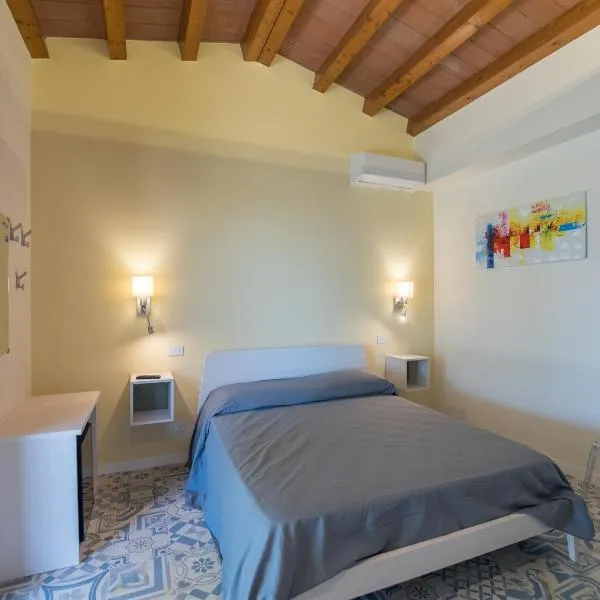 B&B Il Gelso Rooms, hotel in Terme Vigliatore