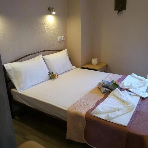 Athanasia inn II, hotel v destinaci Asproválta