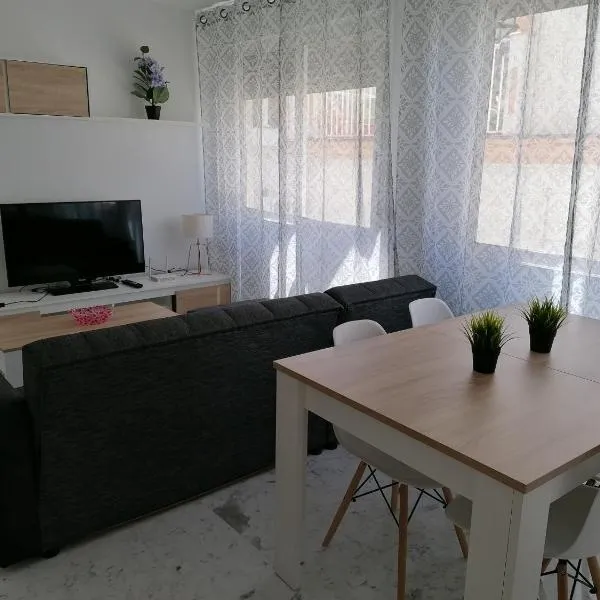 미하스 코스타에 위치한 호텔 Apartaments en La Cala Primera