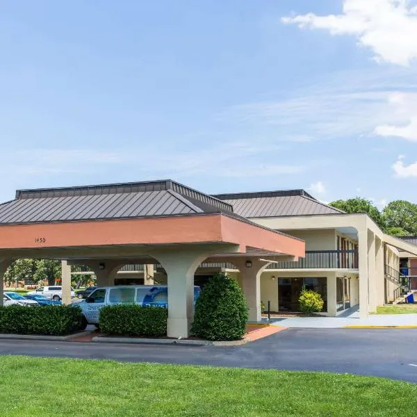 Days Inn by Wyndham Norfolk Airport, hotel in Norfolk
